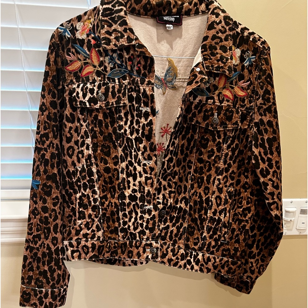 Johnny Was animal print jacket..size L
